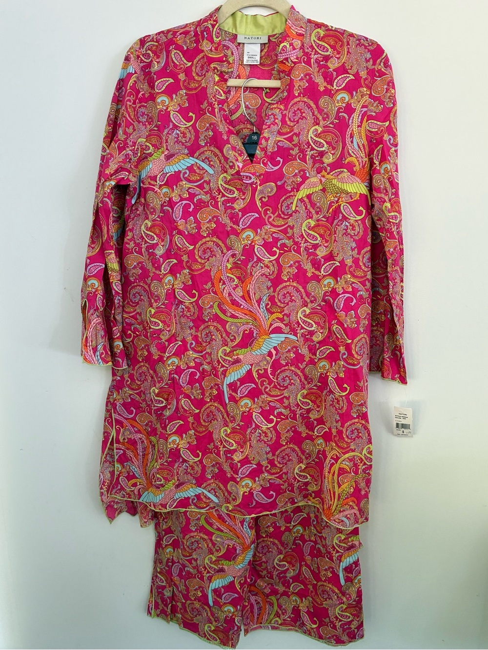 Natori Pajama Set NWT Fuchsia Pink Phoenix Paisley Bird Luxury Loungewear 2PC